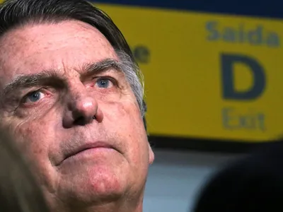 PGR se manifesta contra devolver passaporte para Bolsonaro ir à posse de Trump