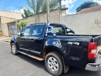 Polícia Civil recupera caminhonete furtada em São José do Rio Preto