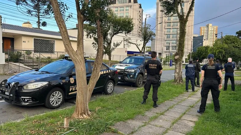 PF investiga desvio de R$ 20 milhões do SUS em Curitiba