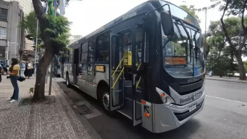 Preço da passagem de ônibus em Belo Horizonte pode subir ainda este ano