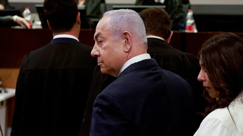 Reunião entre Netanyahu e Abbas pode terminar em acordo de cessar-fogo em Gaza