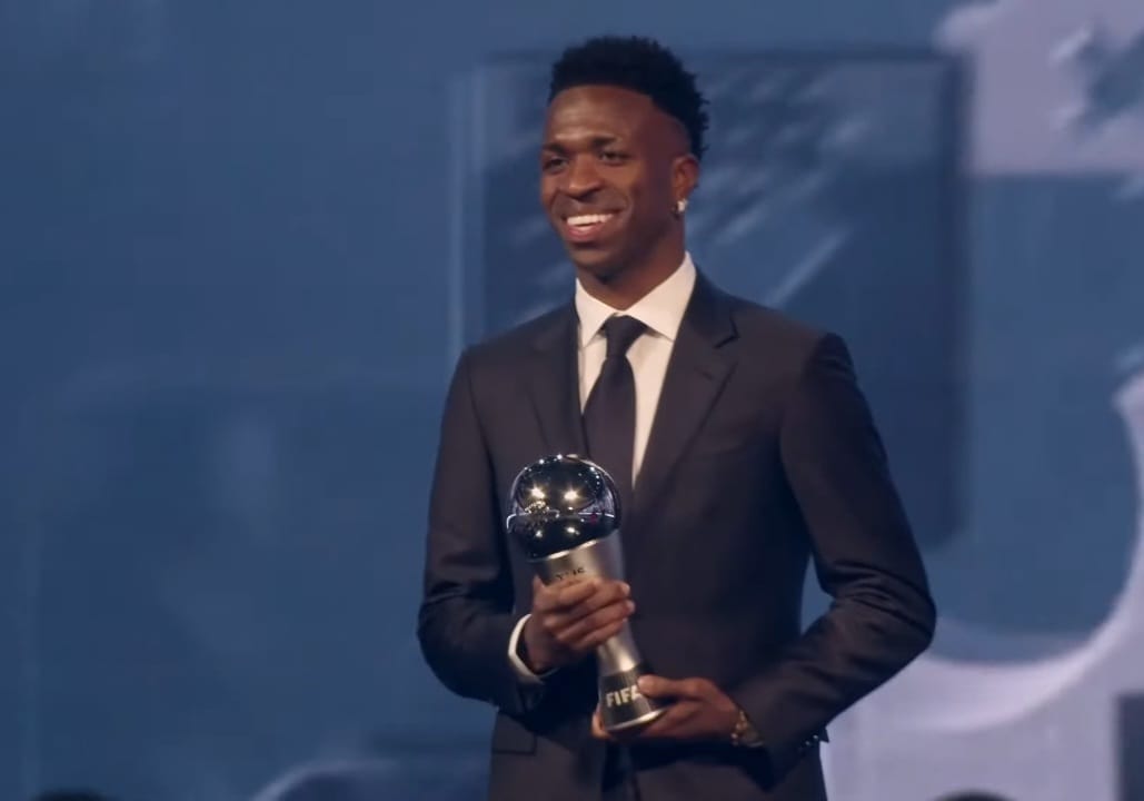 THE BEST Vinícius Jr é eleito o melhor jogador do mundo pela Fifa