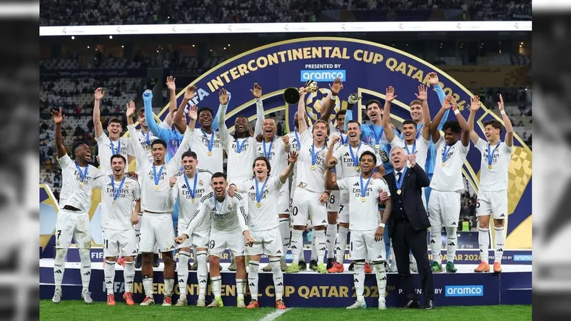 Com show de Vinícius, Real Madrid vence Pachuca e conquista a Copa Intercontinental