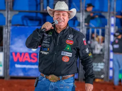 Almir Cambra vai narrar montarias do Votu International Rodeo