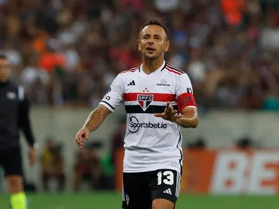 Depois de dois anos, Rafinha deixa o São Paulo