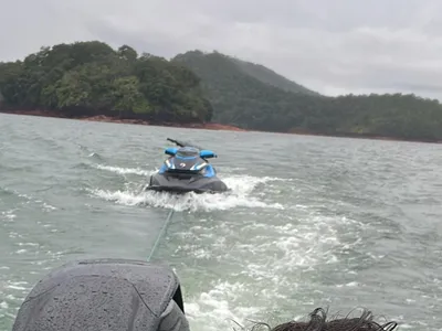 Moto aquática foi encontrada um dia após desaparecimento de homem na represa de Paraibuna