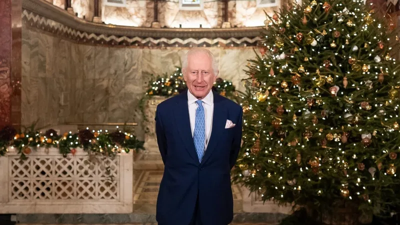 Rei Charles III faz discurso de Natal e agradece aos médicos pelo tratamento do câncer