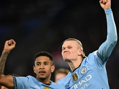 Savinho marca, Manchester City volta a vencer no Campeonato Inglês e alivia crise