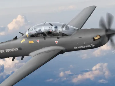 Embraer anuncia venda de quatro aeronaves A-29 Super Tucano para cliente da África