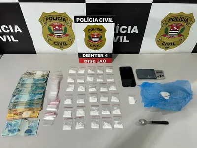 Homem é preso com porções de droga dentro de casa em Jaú