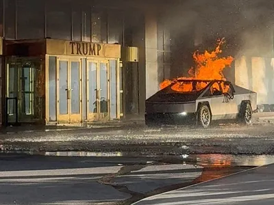 Homem morto em explosão de um Tesla em frente a hotel de Trump era soldado da ativa do Exército