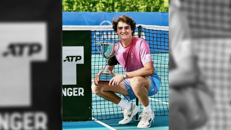 João Fonseca é campeão do Challenger de Camberra e conquista décima vitória consecutiva