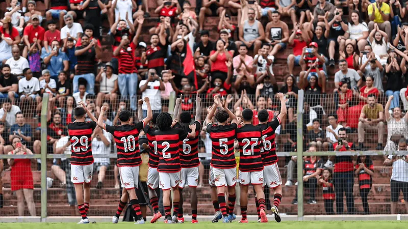 Corinthians, Palmeiras e Flamengo iniciam mata-mata em dia com 16 jogos na Copinha