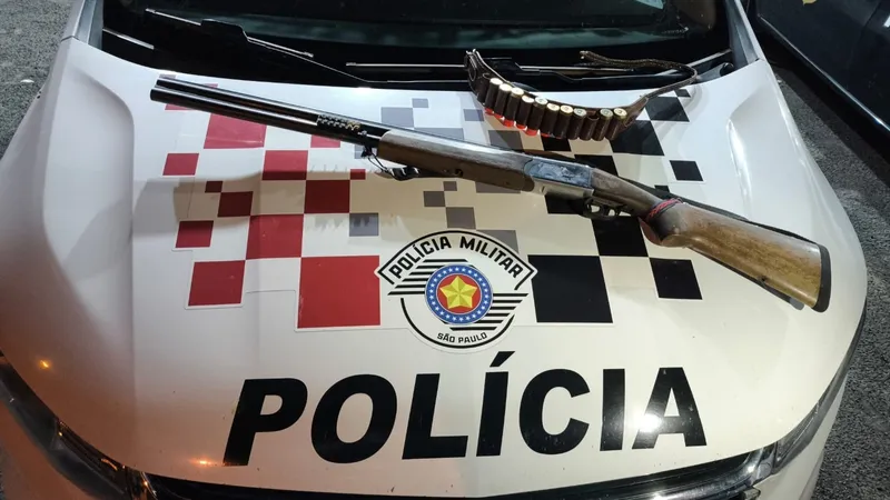 Polícia Militar prende homem por ameaças e apreende espingarda