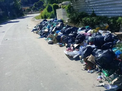 Após dois meses de reclamações, coleta de lixo em Petrópolis volta a acontecer