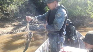 Polícia Ambiental apreende material de pesca no Rio Aguapeí