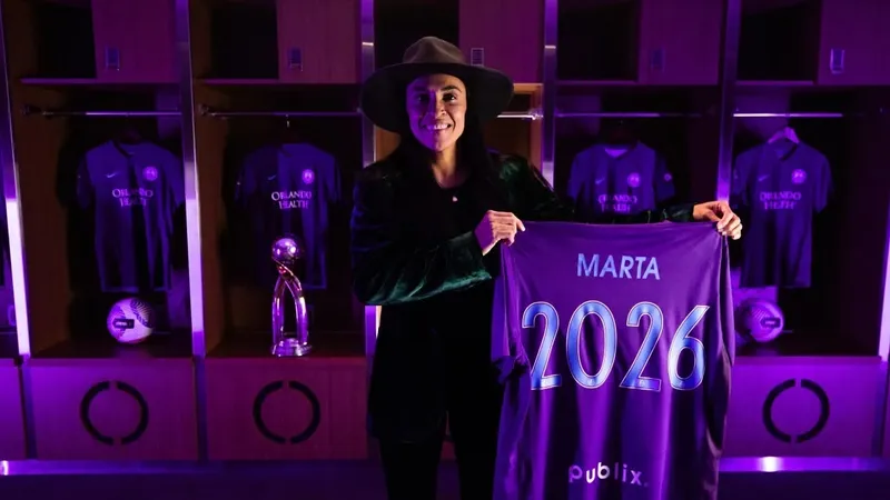 Marta frustra Corinthians e anuncia renovação com Orlando Pride até 2026