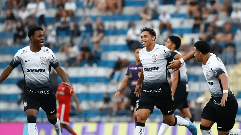 Santo André x Corinthians: onde assistir, horário e prováveis escalações