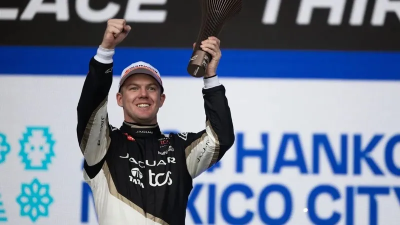 Fórmula E: Nick Cassidy vê E-Prix do México como começo da temporada: “inicio 2025 zerado”