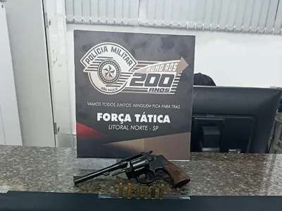 Polícia Militar prende homem procurado e apreende arma de fogo em São Sebastião