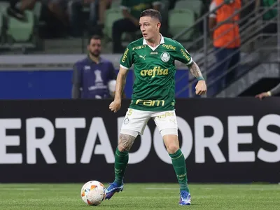 Palmeiras renova o contrato do volante Aníbal Moreno até dezembro de 2029