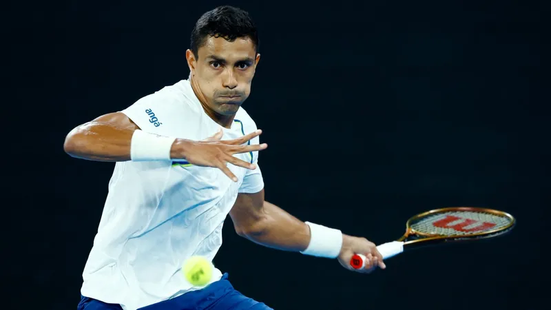 Australian Open: Thiago Monteiro permite virada e é eliminado na primeira rodada