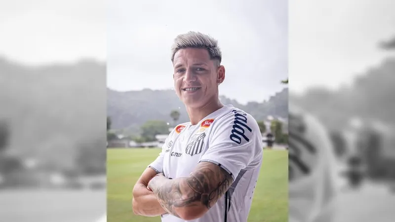 Santos anuncia contratação por empréstimo do lateral-direito Leo Godoy, ex-Athletico