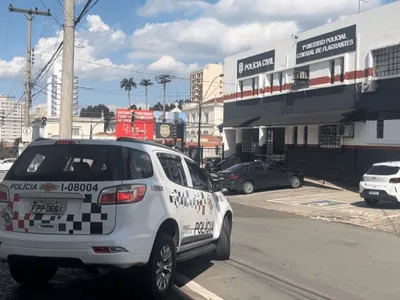 Homem é morto a facadas e a tiros na Vila San Martin, em Campinas