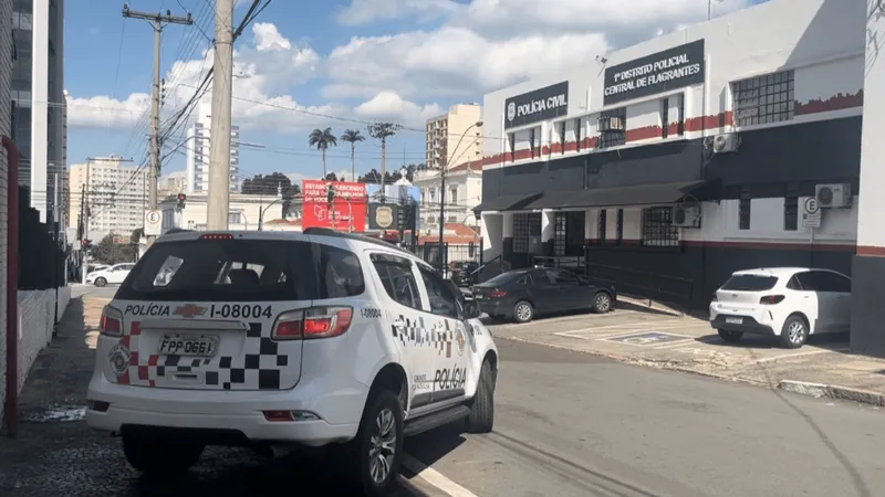 Homem é morto a facadas e a tiros na Vila San Martin, em Campinas