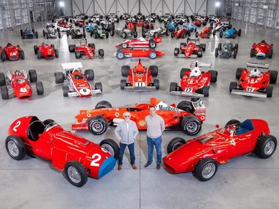 Bernie Ecclestone coloca à venda coleção valiosa com 69 carros de Fórmula 1