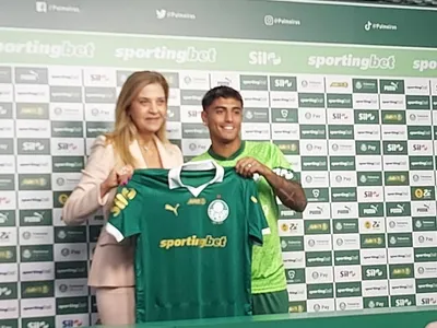 Facundo Torres é apresentado no Palmeiras; veja o número que vai usar