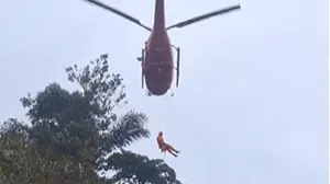 Homem é resgatado ao ficar preso na Pedra do Leme, na Zona Sul do Rio