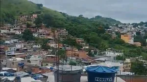 Moradores relataram intenso tiroteio em bairros da Zona Norte do Rio