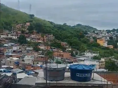 Moradores relataram intenso tiroteio em bairros da Zona Norte do Rio