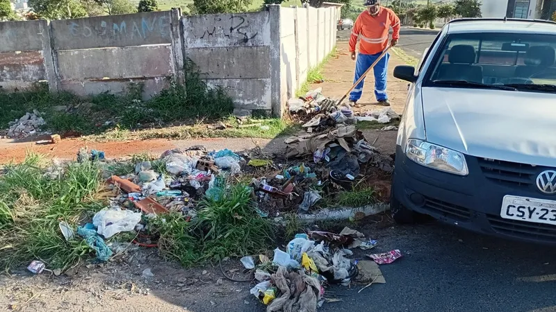 Emdurb recolhe quase uma tonelada de lixo por mês em Bauru