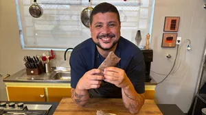 Que calor! Geladinho gourmet de chocolate é doce refrescante para o verão