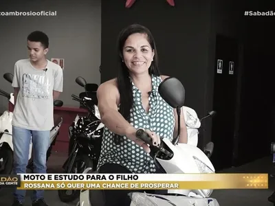 Diarista tem sonho realizado e muda a vida do filho no 'Sabadão da Gente'